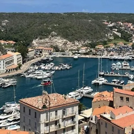 Διαμέρισμα In Porto-vecchio With Pool